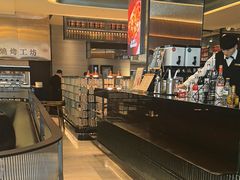 -东方红海鲜百汇(国际大厦店)