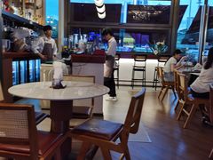 -盐说·西式餐酒馆(光明万达店)