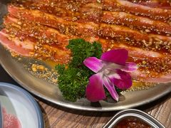 -明洞阿姨·韩式酱蟹烤肉·创意料理(三元桥店)