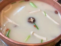 -三人行骨头王火锅(长寿店)