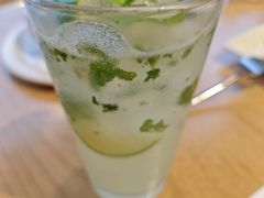 -星期五餐厅(金融街店)