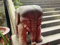 -峨眉山报国寺