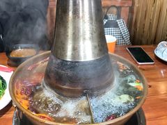 经典鸳鸯锅-大草原清真饭庄(沙河店)