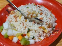 蛋炒饭-谢彬美味肥肠鸡冷锅串串(太古里总店)