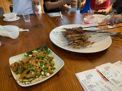 -乐山烧烤·罗田吊锅·小龙虾(航天兴隆国际店)