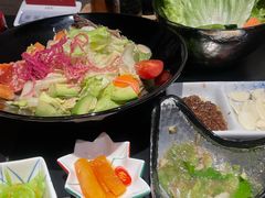 -山川小町·极番烧肉(新地假日广场店)