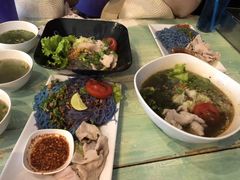 -蝶豆花蓝面条