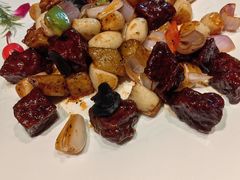 -皇冠明珠鱼翅楼(水上公园店)