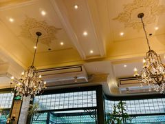-玛格萝妮比萨屋(四平店)