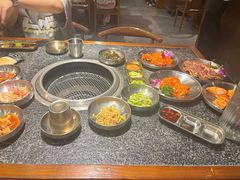 -红泥小火炉·东北泥炉烤肉(天一旗舰店)