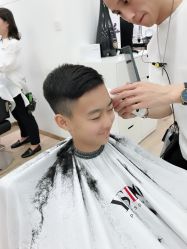 点击看大图 -YESIDO椰岛造型烫发染发