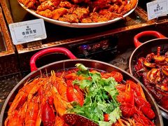 -雍容荟帝王蟹活龙虾展台自助(IFS黑金店)