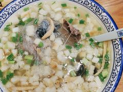 -秦老大西安羊肉泡馍馆(健德门店)