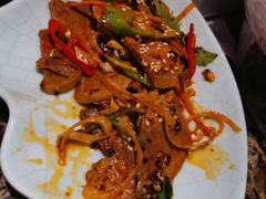 麻辣牛舌-猪啊牛呀羊啊铜盘烤肉(正大广场店)