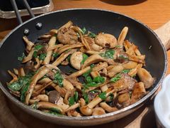 -庆春朴门(前滩太古里店)