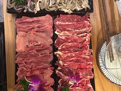 -牛村来人潮汕牛肉火锅(西单店)