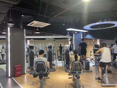 -一兆韦德健身(张杨路店)