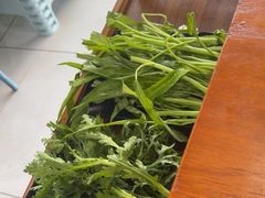 -老何家后安粉·糟粕醋海鲜火锅(三亚湾椰梦长廊店)