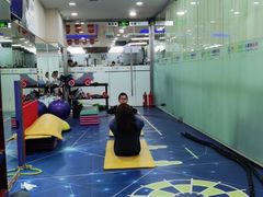 -开阳里游泳健身