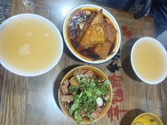 -幸福路牛肉面馆(总店)