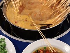 -马路边边串串香形象店(磐石路店)