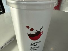 -85度C(生甜甜圈研究工坊·上海平凉店)