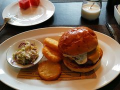 -杭州逸酒店(西湖武林店)