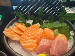 -万岛日本料理铁板烧(宁波阪急店)