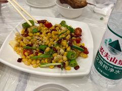 -江城燕子大排档(江汉路步行街店)