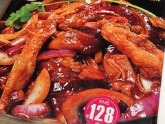 -胡须佬鸡煲四季火锅店(石厦西村直营店)