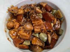 腊八蒜烧肥肠-那家小馆•北京菜•烤鸭(香山店)