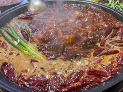 -黄潇洒老火锅(九眼桥宏济巷店)
