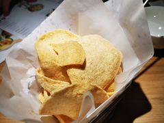 餐前虾片-默加东南亚美食(大宁音乐广场店)