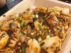 铁板大鱿鱼-肉店炸炸炸·爆汁孜然牛肉