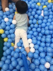 -莫莉幻想儿童乐园(武汉保利广场店)