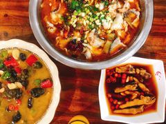 特色酸菜鱼-小钱鱼馆(富春路店)