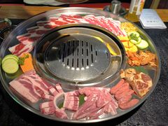 -哈哈碳都·牛肋条无限自助烤肉(宝龙店)