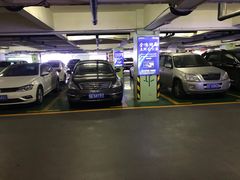 -印象城购物中心-停车场