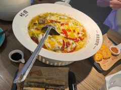 -酸渡·老坛酸菜鱼·现炒下饭菜(港惠新天地店)