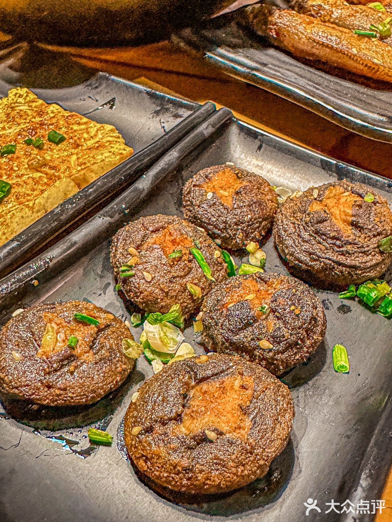 强哥尝过武汉烧烤｜周浦烧烤的“扛把子”