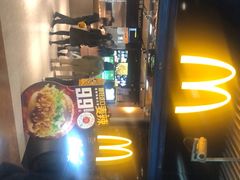 -麦当劳(中山公园龙之梦店)