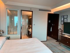 -上海龙之梦万丽酒店