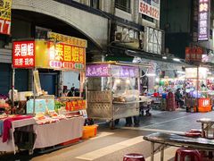 -六合夜市