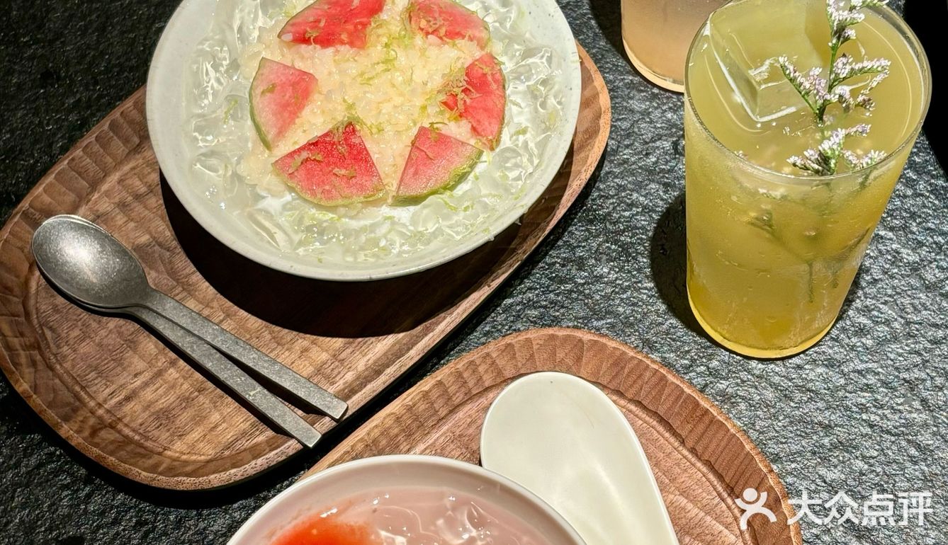 40°C的立秋，靠这一口酸汤火锅救了我！