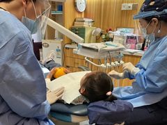 -上海仁爱医院口腔科 · 种植