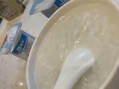 -上海外滩老码头亚朵酒店