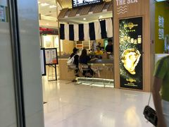 -HIHE Bistro·Oyster Bar(华熙live店)