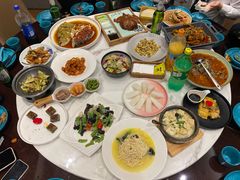 -荷塘秋月·本帮江浙菜(国权路店)