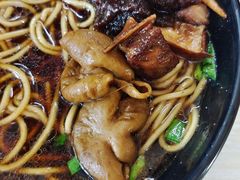 -小龙大肉面馆