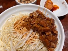茭白肉丝冷面-老半斋(福州路店)